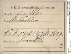 Etiketten zu Mikroklin (NHMW-MIN-Ae566)